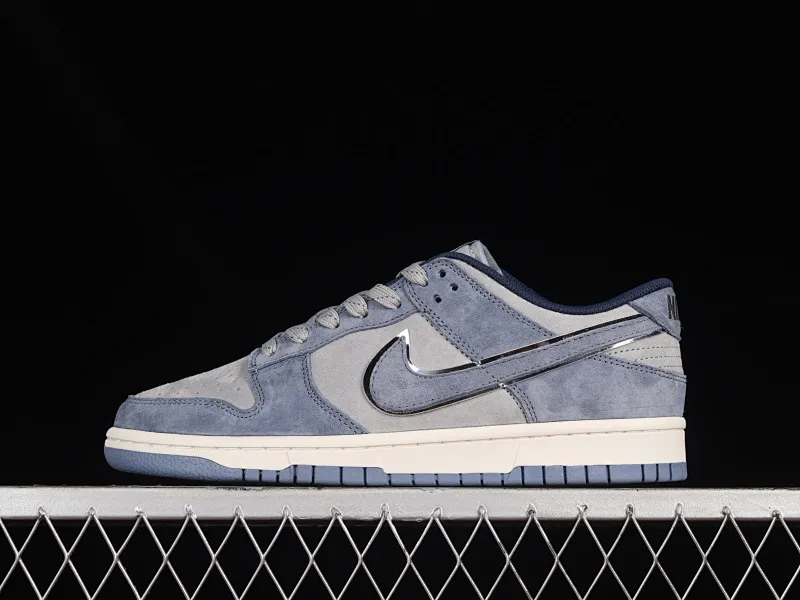 All Categories Nk SB Dunk Series Nk SB Dunk Low Low-top sneakers Otomo Katsuhiro x Nk SB Dunk Low "Steamboy OST" Creative customization collaboration Otomo Katsuhiro co-branded SB low-top sports and leisure sneakers DR3369-526